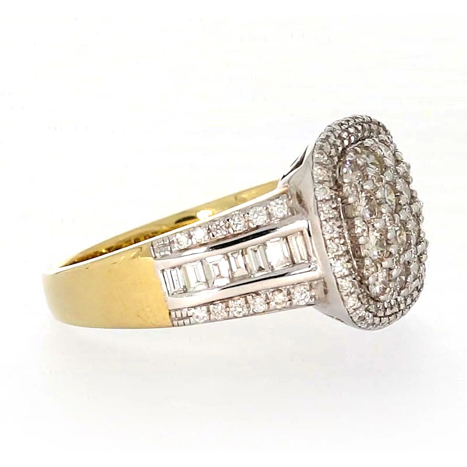 9ct Two Tone Gold Round Brilliant Cut 1.50 Carat tw of Diamonds Ring