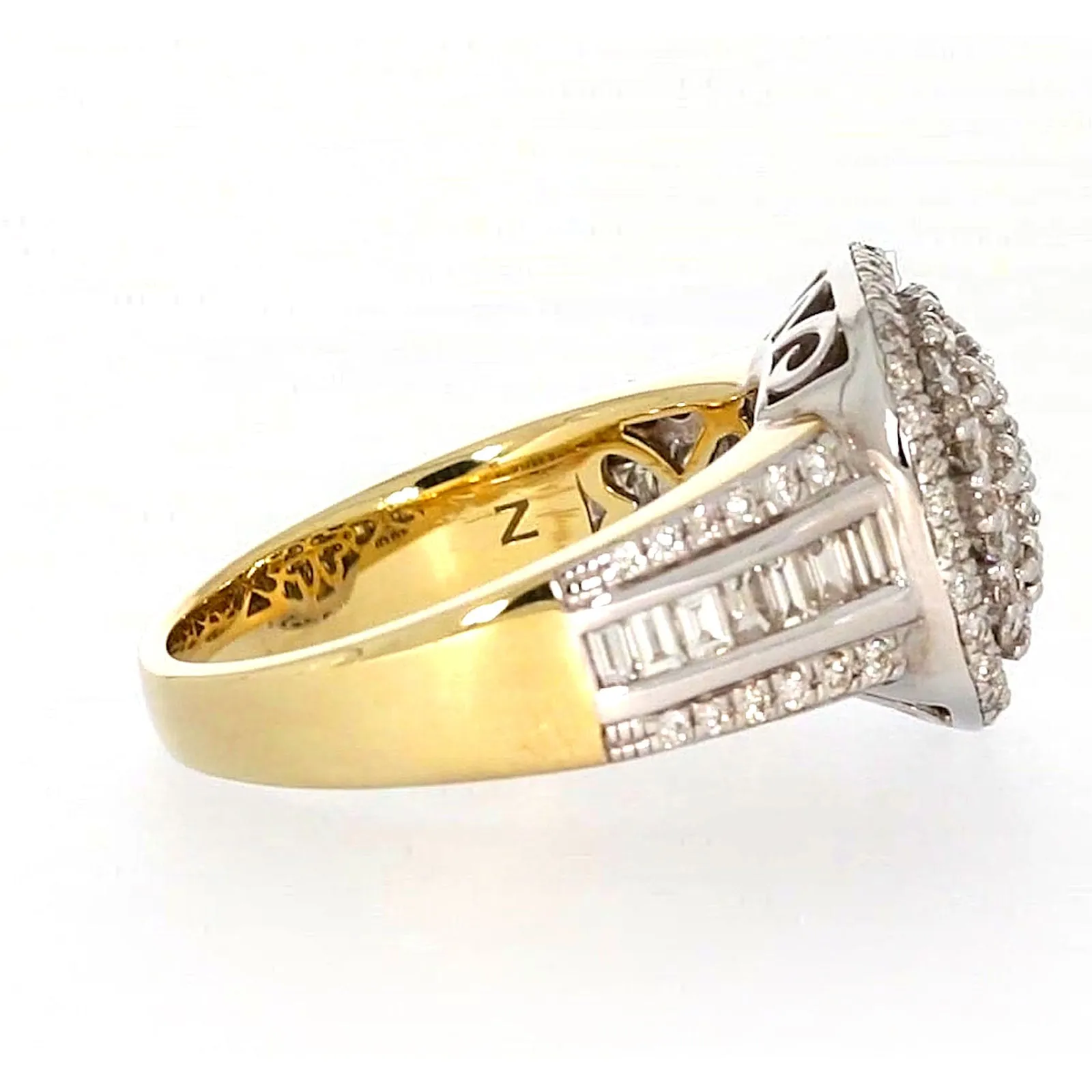 9ct Two Tone Gold Round Brilliant Cut 1.50 Carat tw of Diamonds Ring